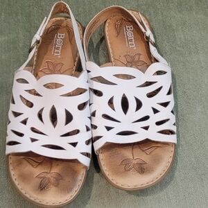 Born Sandals White size 8/39